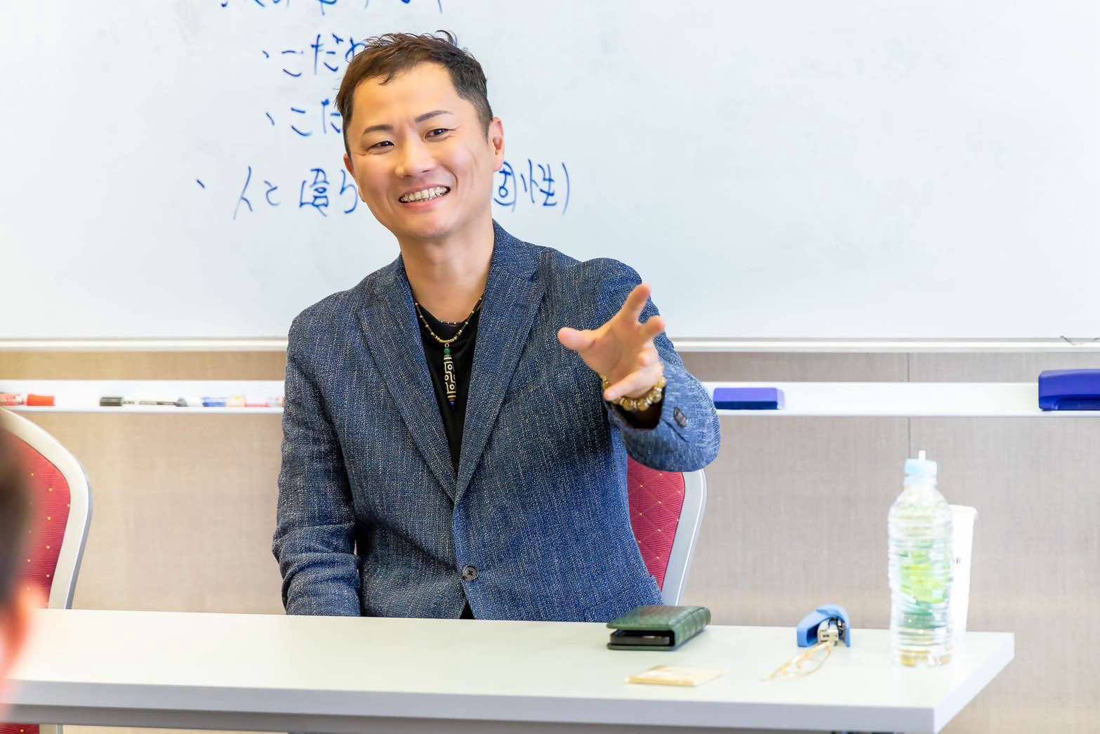 登壇するかめちゃん